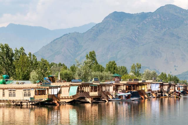 Jammu & Kashmir tourism destination