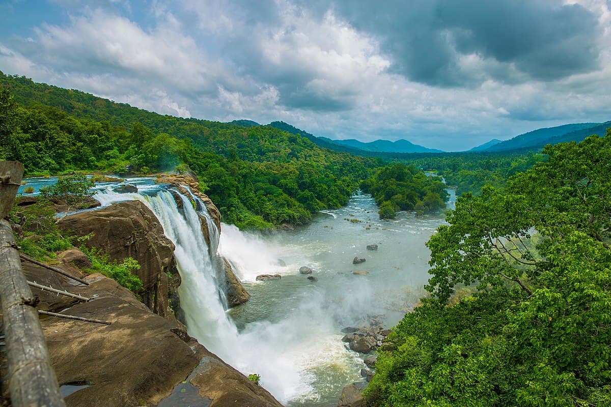 Plan trip to Athirapally Falls