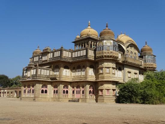 Vijay Vilas Palace filming location in Gujarat