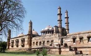 Champaner-Pavagadh Archaeological Park 3